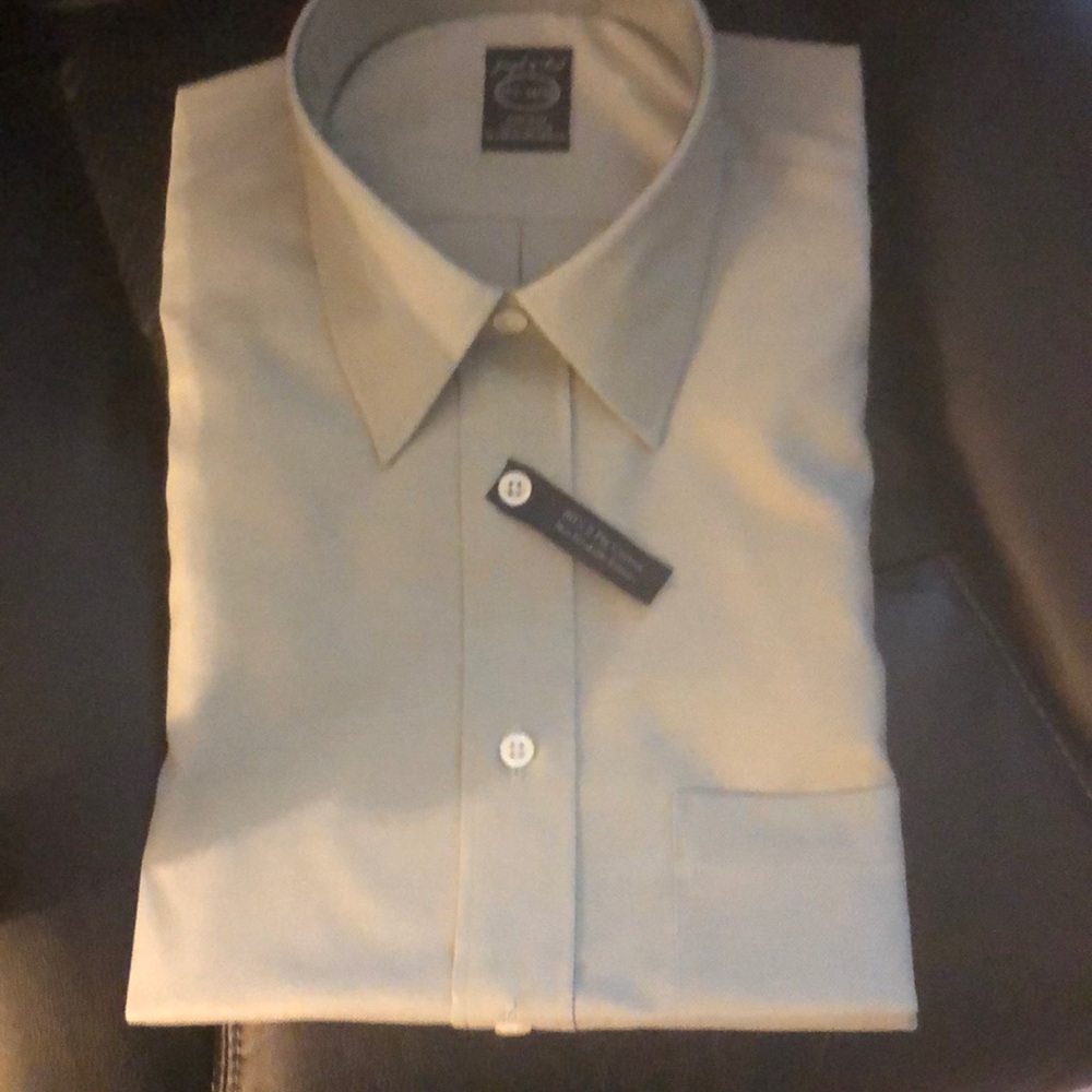 Men’s business shirt